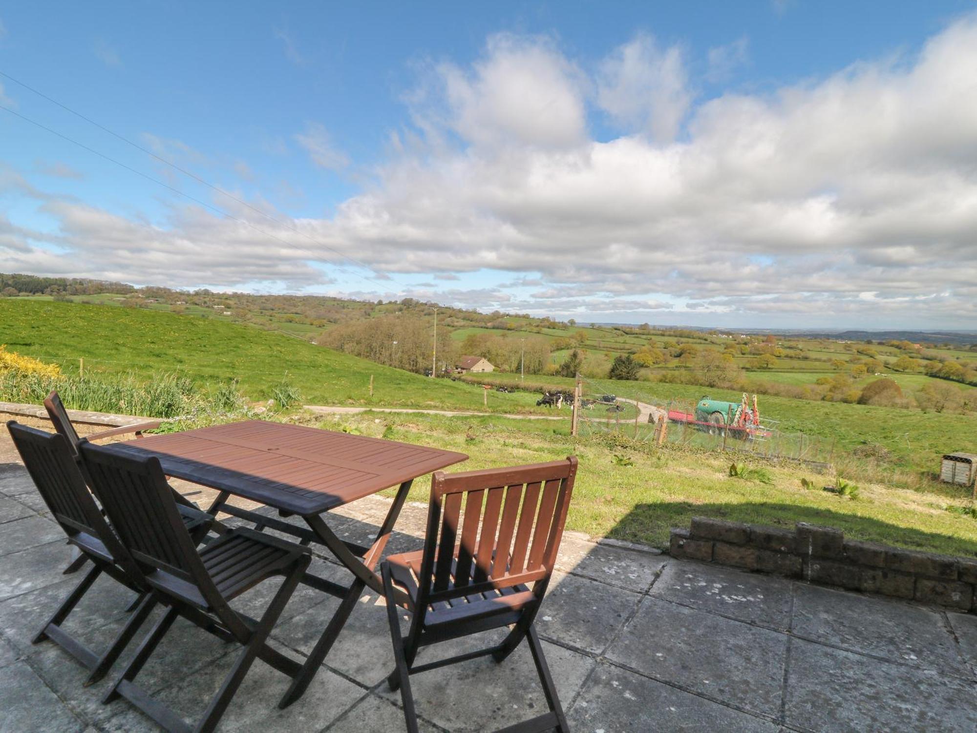 Broadlands Holiday home *